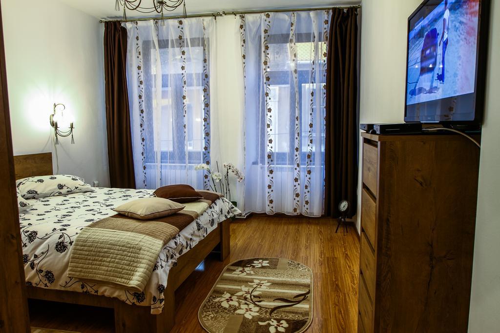 Historical Studio Apartment Sibiu Exterior photo